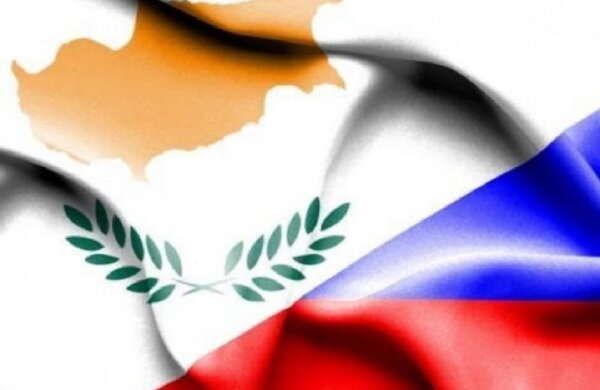 «Πρόθυμη» στο Κυπριακό δηλώνει η Ρωσία – Η Λευκωσία ανησυχεί