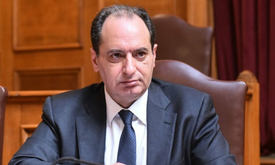 «Βόμβες» Σπίρτζη στην ΚΕ του ΣΥΡΙΖΑ: Έθεσε θέμα για τον Βασίλη Κόκκαλη