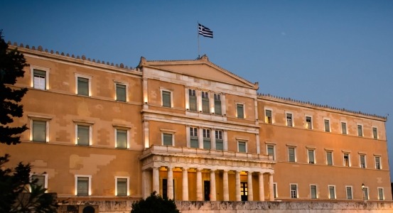 Βουλή: Ο Μάριος Σαλμάς και οι αλλαγές στη σύνθεση των κοινοβουλευτικών κομμάτων