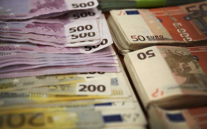 Η Ελλάδα «σβήνει» νωρίτερα τα παλιά δάνεια – Έντονα πτωτική η πορεία του δημοσίου χρέους – Αντιδράσεις της αντιπολίτευσης