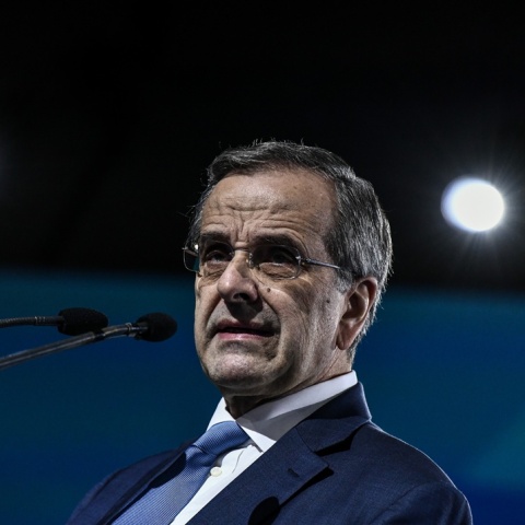 Πάνω από τα γραφεία των εκδόσεων Λιβάνη το στρατηγείο του Αντώνη Σαμαρά