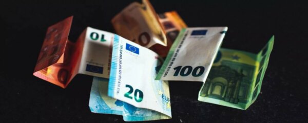 Συντάξεις: Χαράς ευαγγέλια για 50.000 απόστρατους – Έρχονται πληρωμές αναδρομικών