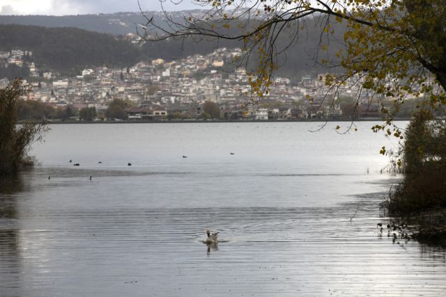 Δημοφιλής προορισμός για το τριήμερο της 28ης Οκτωβρίου η πόλη των Ιωαννίνων