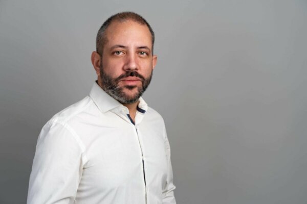 Ερώτηση Μεϊκόπουλου στη Βουλή: Παραιτήσεις εποχικών πυροσβεστών στις Σποράδες λόγω έλλειψης στέγασης