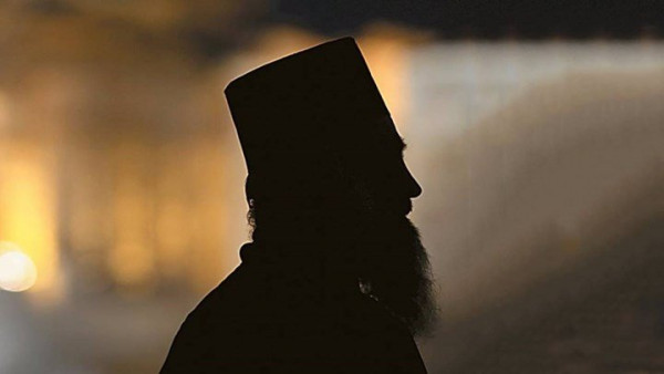 Στο σκαμνί του Κακουργιοδικείου ιερέας-γιατρός για ασέλγεια σε βάρος ανήλικης