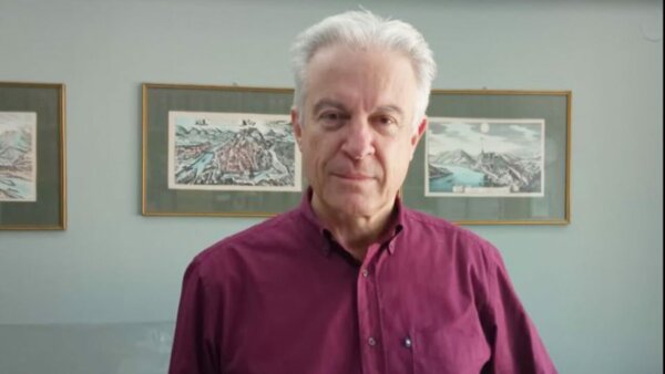 Παπαπέτρος για Μπέο: Ο νέος Κάτων ο τιμητής ή ο Αρχάγγελος της κάθαρσης