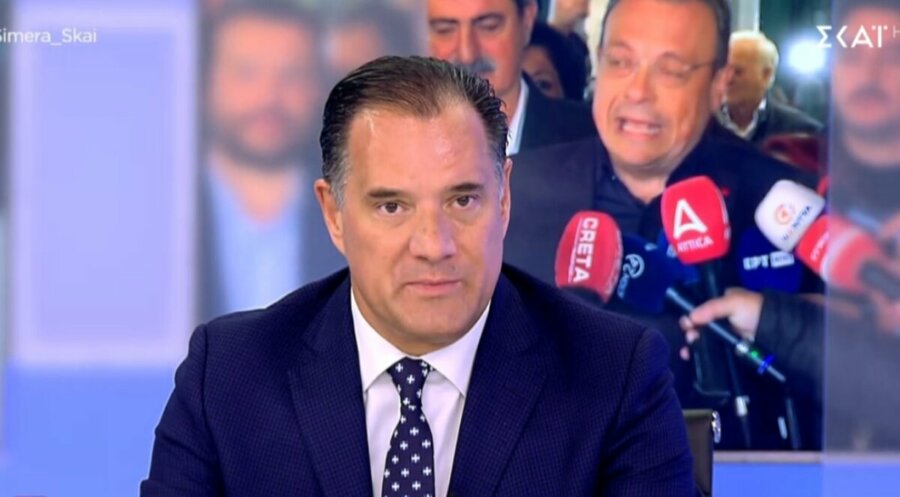 Γεωργιάδης για την πτώση σοβά στο Βενιζέλειο: «Παιδιά χαλαρώστε, δεν καταρρέει το ΕΣΥ»