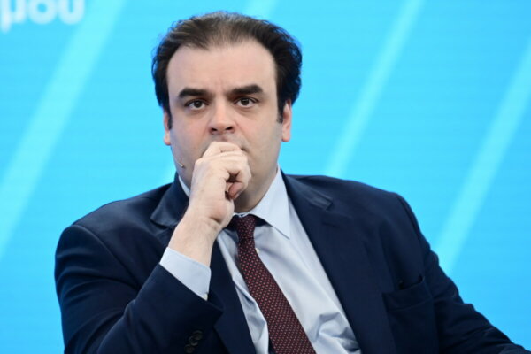Πιερρακάκης για Ευρωπαϊκή Τράπεζα Επενδύσεων: «Ιστορία επιτυχίας στην καρδιά της κρίσης»