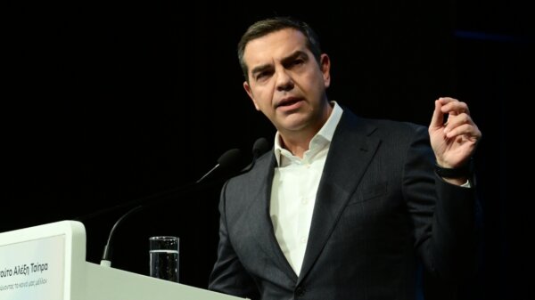 Επιστροφή Τσίπρα: Οι εκπλήξεις στη ΔΕΘ και οι επόμενες παρεμβάσεις