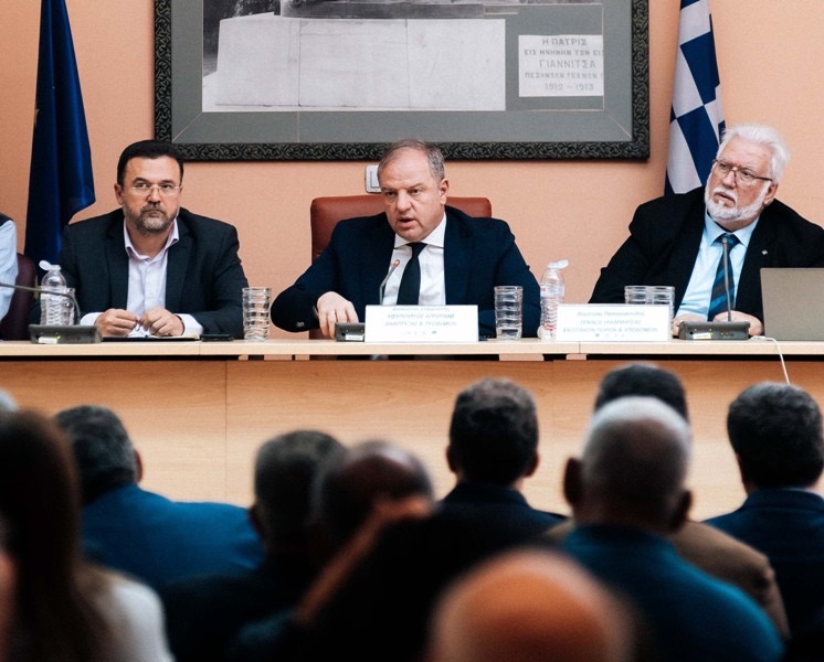 ΥφΑΑΤ, Διονύσης Σταμενίτης: «Ενισχύσουμε τις επενδύσεις στα θερμοκήπια, δίνουμε νέες προοπτικές στους παραγωγούς μας»