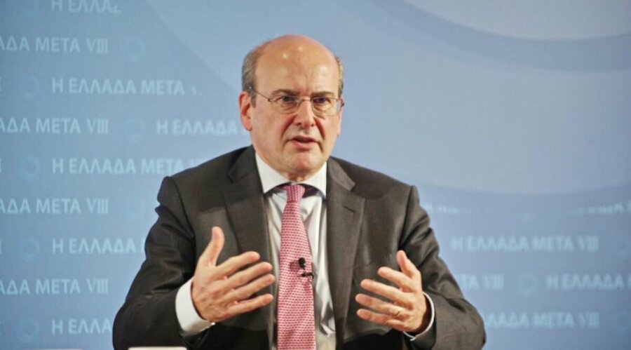 Ξεχειλίζει η οργή των αγροτών για Χατζηδάκη. Διώξτε τους άχρηστους συμβούλους!