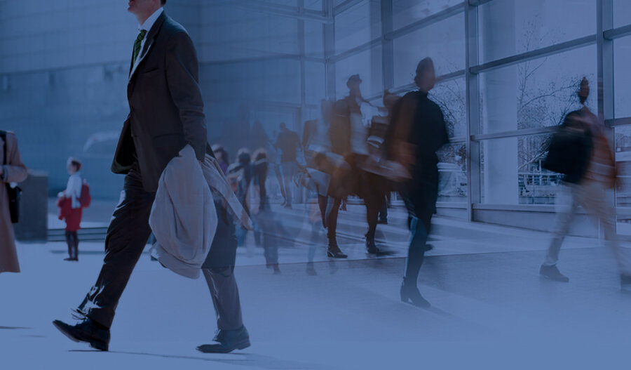 Αγορά εργασίας: Μειώνονται οι 30ρηδες, αυξάνονται οι 65ρηδες