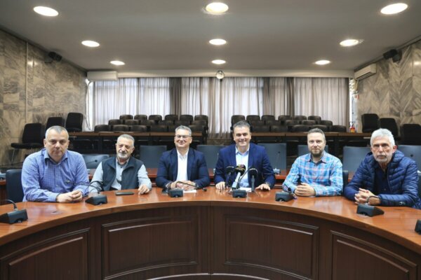 Έτοιμη η Λάρισα για τον 14ο Ιπποκράτειο Δρόμο – Την Κυριακή οι αγώνες, με επίκεντρο το Αρχαίο Θέατρο και το Μνημείο του Ιπποκράτη