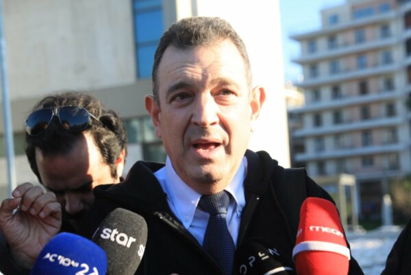 «Νίκη»: Αναστέλλεται προσωρινά η ιδιότητα του βουλευτή Νίκου Παπαδόπουλου