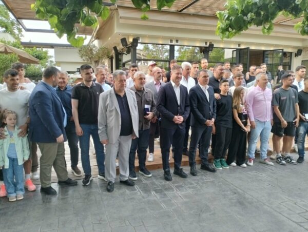 Την ΑΕΛ για την κατάκτηση του πρωταθλήματος βράβευσε ο Δήμος Λαρισαίων