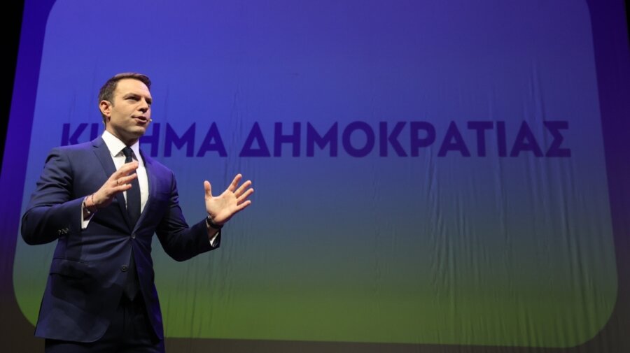 Στ. Κασσελάκης: ΝΔ, ΠΑΣΟΚ, ΣΥΡΙΖΑ είναι τρεις όψεις του ίδιου διεφθαρμένου συστήματος – Συνεργασία με Πλεύση Ελευθερίας για τα Τέμπη