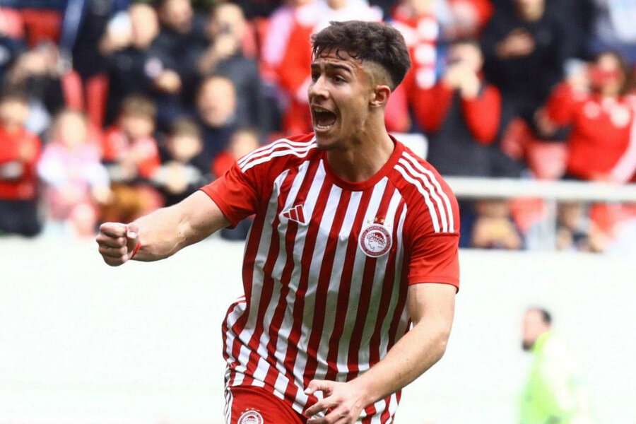 Μεταγραφές, Ολυμπιακός: Πρόταση 35.000.000 ευρώ για Κωστούλα από Μπράιτον