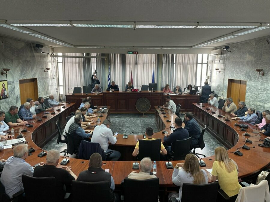 Στο πλευρό της Γάζας όλες οι παρατάξεις του Δημοτικού Συμβουλίου Λάρισας
