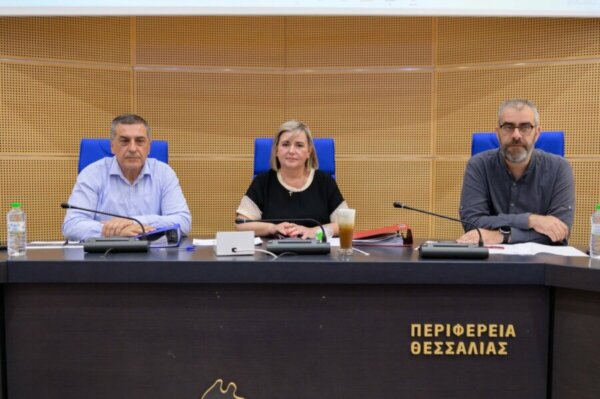 Τον θεσμό «Τα καφέ της επιστήμης» καθιερώνει η Περιφέρεια Θεσσαλίας