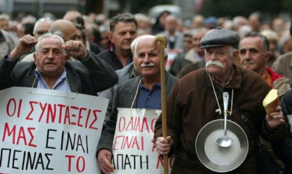 Συνταξιούχοι: Τί δικαιούνται: κομμένα δώρα και αναδρομικά – Ποιοι πρέπει να καταθέσουν αγωγές