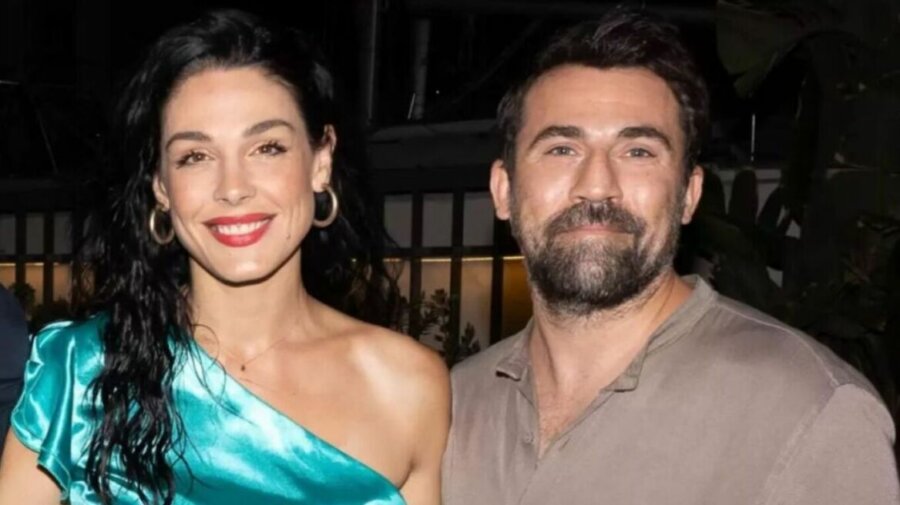 Παντρεύτηκαν η Ιωάννα Τριανταφυλλίδου και ο Κίμων Κουρής λίγο πριν γίνουν γονείς