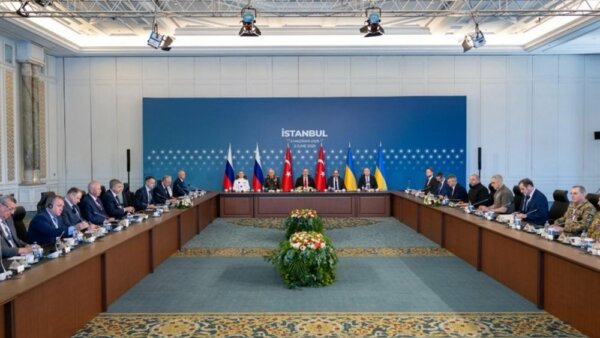 Ολοκληρώθηκαν μέσα σε 1,5 ώρα οι διαπραγματεύσεις Ρωσίας – Ουκρανίας στην Κωνσταντινούπολη