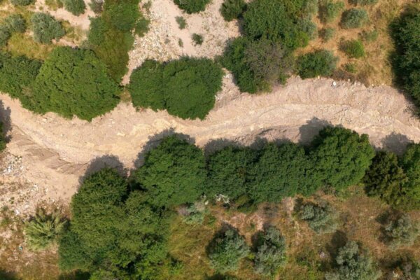 Συνέχεια των έργων καθαρισμού ρεμάτων από την Περιφέρεια Θεσσαλίας