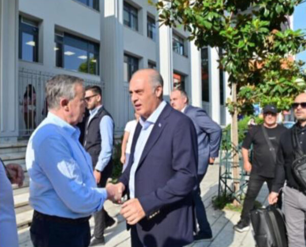 Κυριάκος Βελόπουλος: Μάρτυρας Κατηγορίας στην πρώτη Δίκη για τα Τέμπη