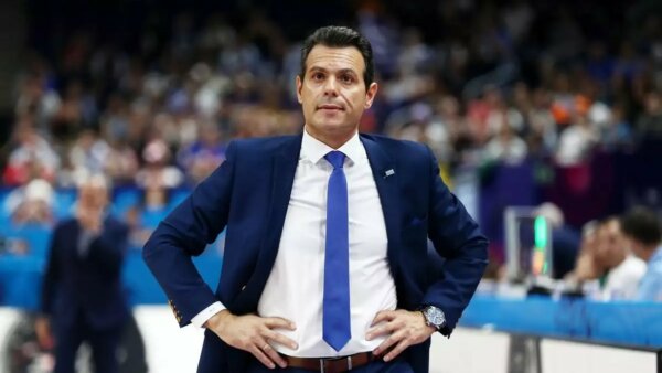 Πύραυλοι από το Ιράν χτύπησαν την πολυκατοικία όπου μένει ο Ιτούδης