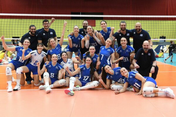 Βολευ Golden League, Ισπανία-Ελλάδα 1-3: Χαμόγελα στο φινάλε για την Εθνική γυναικών