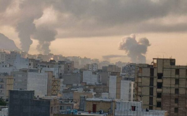 Ήχησαν σειρήνες στο βόρειο Ισραήλ – Νέα μαζική επίθεση με πυραύλους από το Ιράν