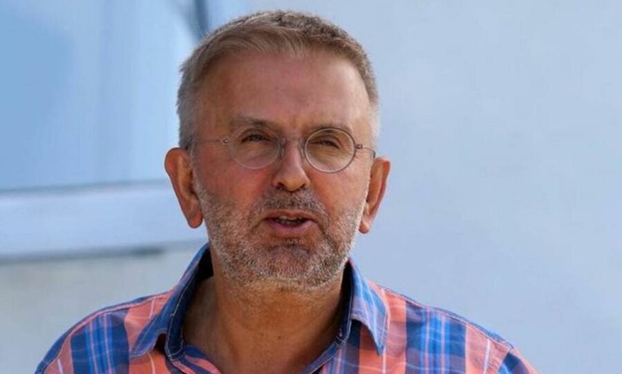 Δήμος Βερύκιος: Πέθανε ο αδερφός του σε ηλικία 57 ετών – «Λύγισε» ο δημοσιογράφος