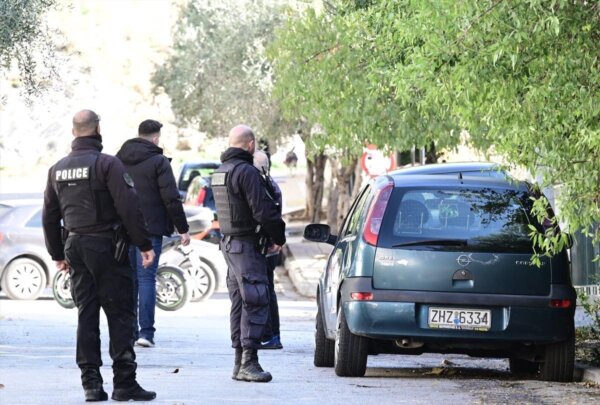 Τουρκική μαφία: συνελήφθη καταζητούμενος για δολοφονία που παρίστανε τον επιχειρηματία στο Παλαιό Φάληρο