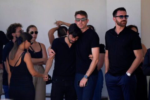 Ράγισαν καρδιές στην κηδεία των Ντιόγκο Ζότα και Αντρέ Σίλβα