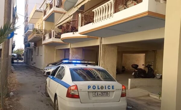 Καλαμάτα: Θρίλερ με τη σορό γυναίκας που βρέθηκε σε ταράτσα σε προχωρημένη σήψη – Τι εξετάζουν οι Αρχές