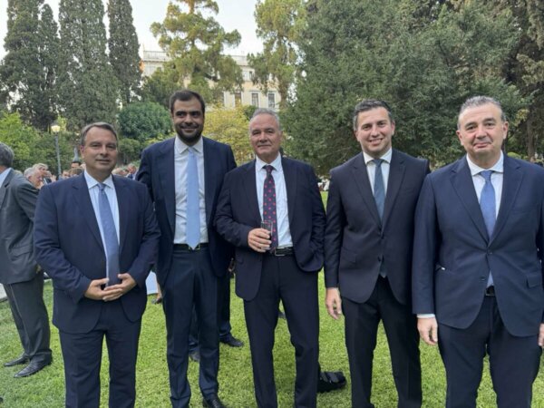 Ο Κώστας Τόλης στη γιορτή της Ελληνικής Δημοκρατίας