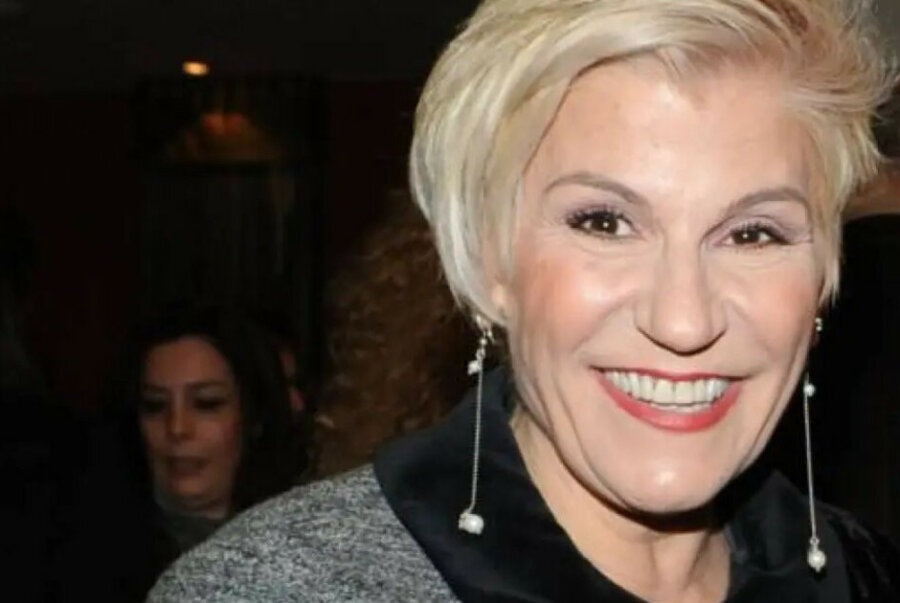 Χρύσα Ρώπα: «Μπήκα στο χειρουργείο με όγκο στο κεφάλι και πήρα την αναβολή μου»