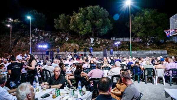 Αμοργός: Χαμός σε πανηγύρι, τουρίστες φώναζαν για την Παλαιστίνη, ήρθαν στα χέρια με ντόπιους