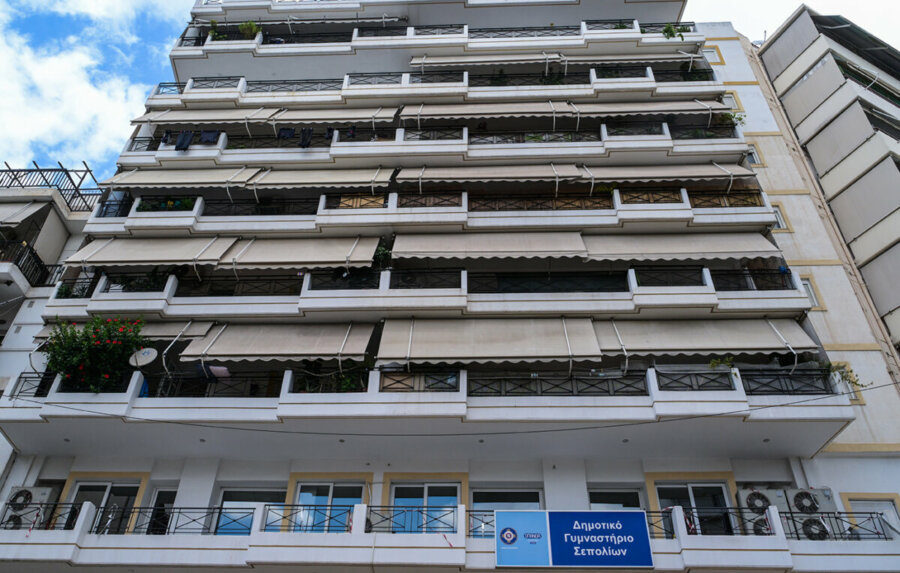 Νεκρό κοριτσάκι στο Παλαιό Φάληρο: Η μητέρα το 2022 είχε συλληφθεί για έκθεση ανηλίκου σε κίνδυνο – Τι εκτιμούν οι Αρχές