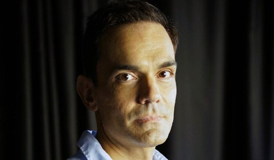 Ο Λαρισαίος Αλέξανδρος Μπαλαμώτης νέος καλλιτεχνικός διευθυντής του ΔΗΠΕΘΕ Βόλου