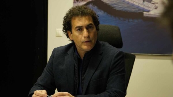 Βόλος – Αργ. Κοπάνας: Δεν ευθύνεται η ΔΕΥΑΜΒ για τη ρύπανση στο λιμάνι