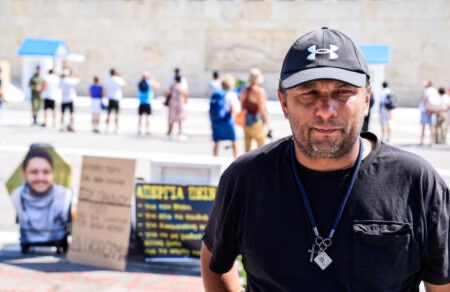 Άλλο ένα άτομο προστίθεται στους υποστηρικτές που ξεκινούν απεργία πείνας στο πλευρό του Πάνου Ρούτσι