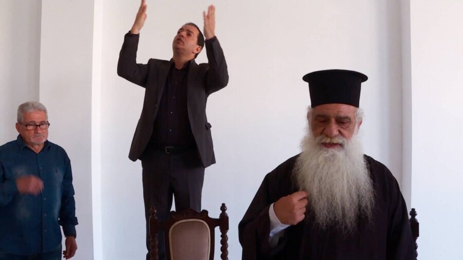 Βόλος: Τελέστηκε η πρώτη Θεία Λειτουργία με ταυτόχρονη διερμηνεία στη νοηματική γλώσσα