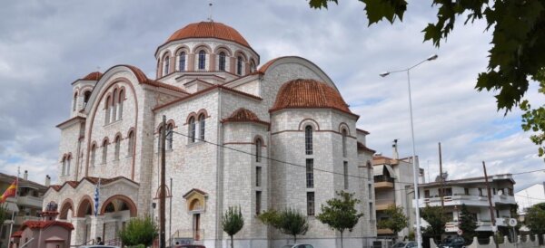 Iερό Ευχέλαιο στον Ι.Ν. Αγίου Χαραλάμπους Λάρισας