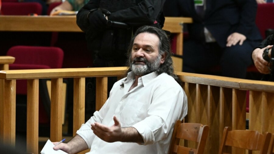 Προκλητικός ο Λαγός της Χρυσής Αυγής, επιτέθηκε στη Δικαιοσύνη και είπε πως δεν γνώριζε τον Ρουπακιά