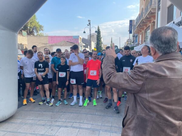 Μαζική συμμετοχή των Λαρισαίων στον “Αγώνα για μια ΖΩΗ”