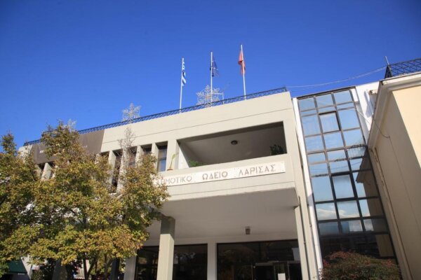 Δωρεάν μαθήματα μιούζικαλ στο Δημοτικό Ωδείο Λάρισας