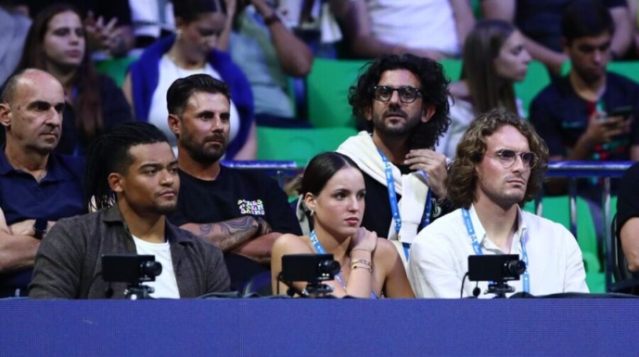 Στέφανος και Ελισάβετ Τσιτσιπά: Oικογενειακή υπόθεση στο ΟΑΚΑ για τον αγώνα του Novak Djokovic