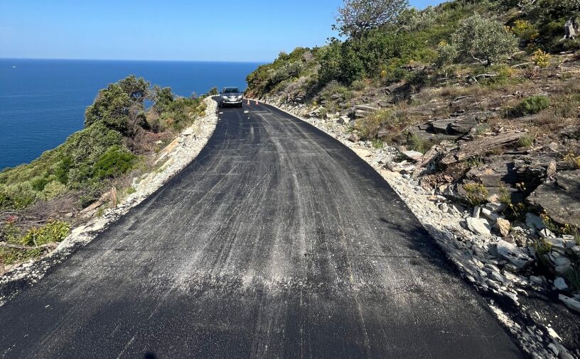 Νότιο Πήλιο: Ολοκληρώθηκε η ασφαλτόστρωση του δρόμου προς τον οικισμό Πλάκας Νεοχωρίου