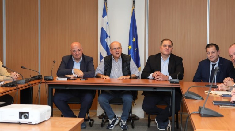 Κ. Χατζηδάκης μετά τη σύσκεψη στον ΟΠΕΚΕΠΕ: Τέλος Νοεμβρίου οι πληρωμές στους αγρότες